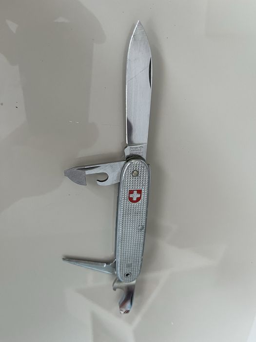 джобно ножче Wenger Delemont Alox Soldier  87 година
