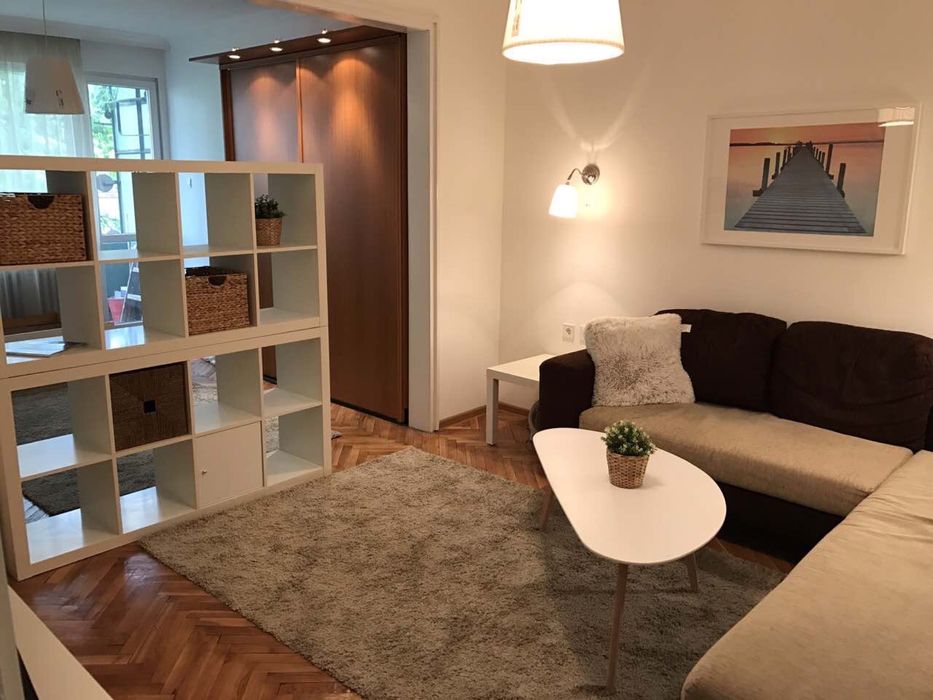 Дава се под наем Тристаен апартамент в София, Център - 87 кв.м за 867 € - Снимка #12