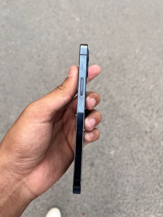 продается iPhone 12 pro 128 GB