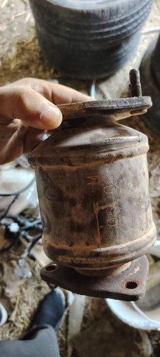 Lasetti 1.8 katalizator 2.2 nubiraga tushadi