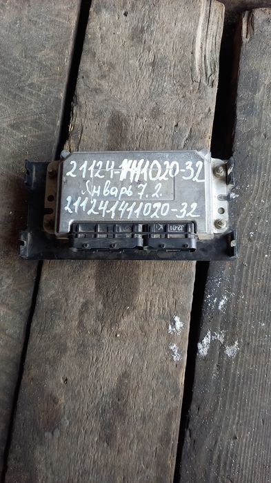 Автозапчасти на ладу приору.