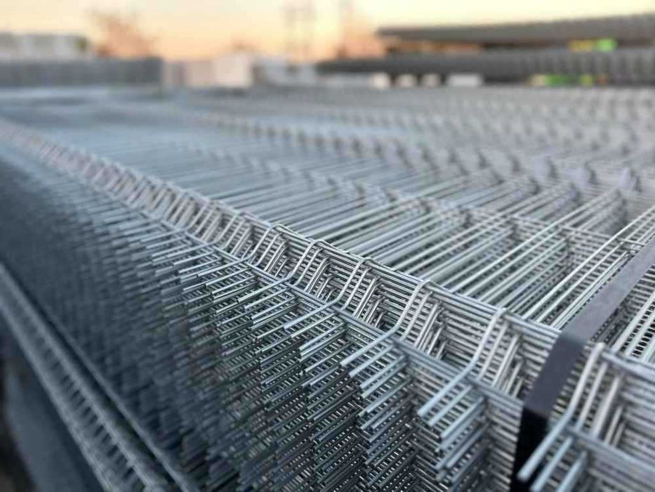 Plasa/ panou bordurat /TEAVA/ STALP 3.5-4.9MM/Zincat /Verde/Gri