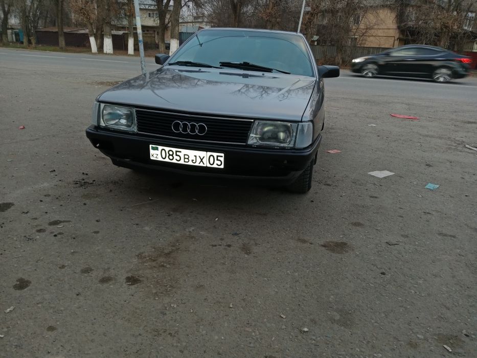 Ауди 100, жагдайы жаксы