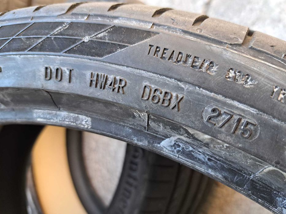 * Set anvelope 285/30 R21 cu 245/35 R21 Continental