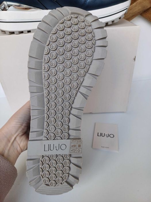 Liu Jo MAXI WONDER 73 НОВИ дамски кецове, оригинални