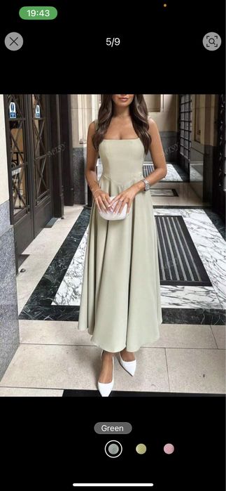 Дамска рокля с къс ръкав