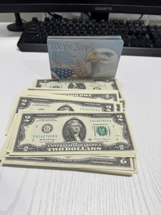 Банкноти от два долара