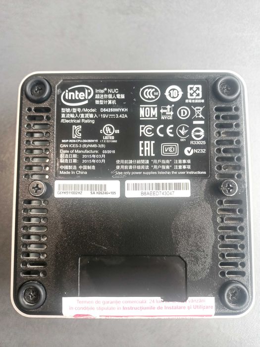Mini PC Intel NUC D54250WYKH - 16GB RAM, SSD + HDD, Mentenanță la zi