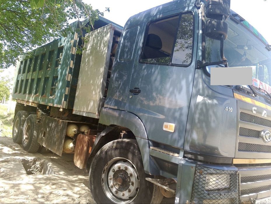 Camc Самосвал Сотилади