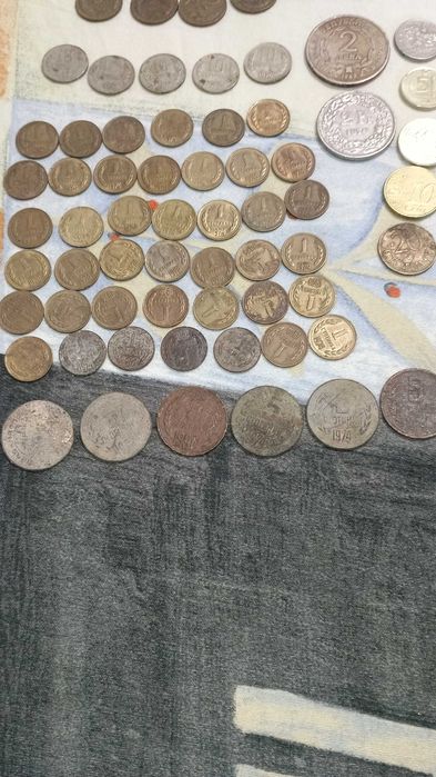 Продавам монети всякакви най разллични