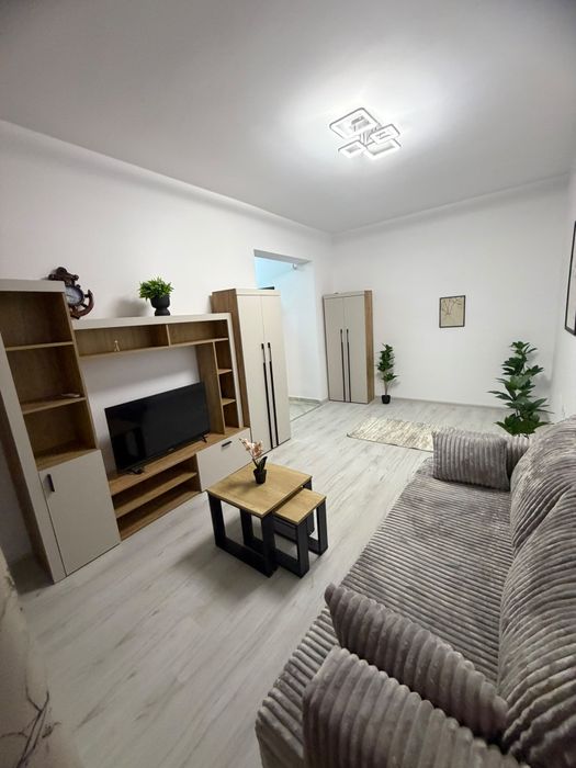 Apartament 2 camere decomandat