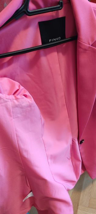 Сако Pinko, пастелно розов