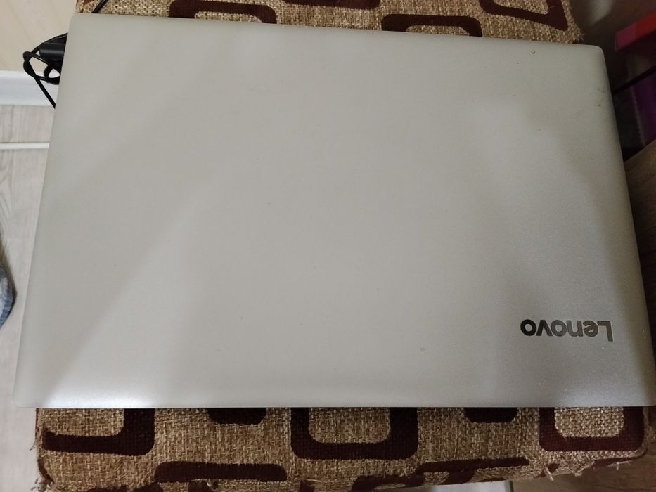 Ноутбук Lenovo ,