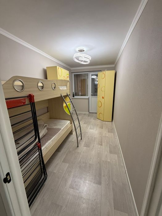 Сдаётся квартира 3х комнатная