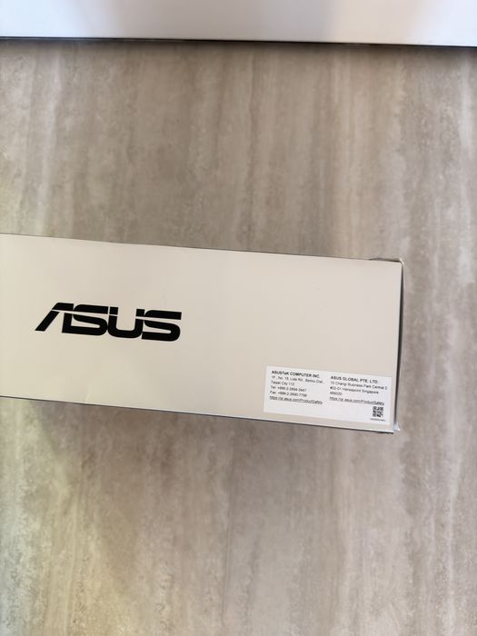 Router ASUS RT-AX86U Pro WiFi 6 AX5700 – ca nou, folosit foarte puțin