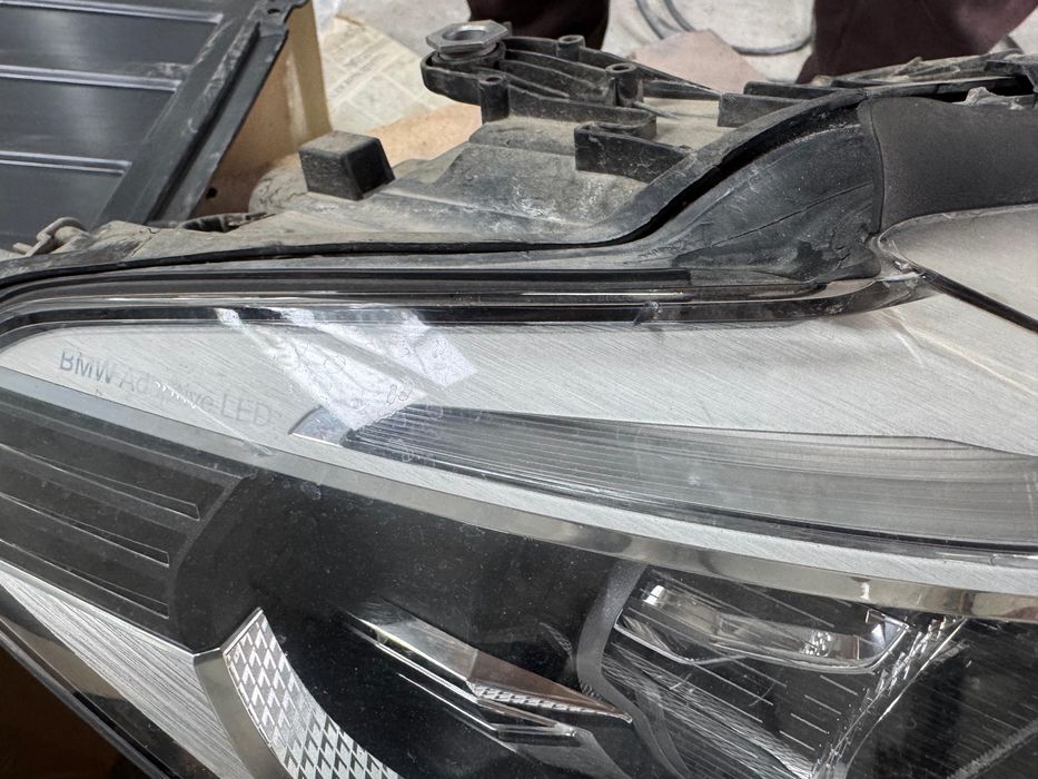 Фара на G30 BMW