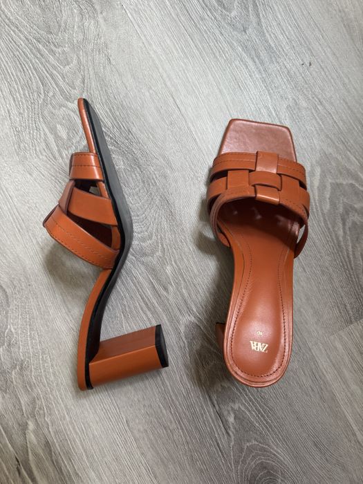 ZARA мюли кожаные