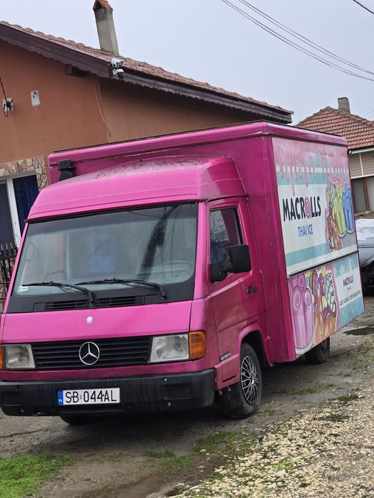 Мобилна кухня самоходна (кемпер)