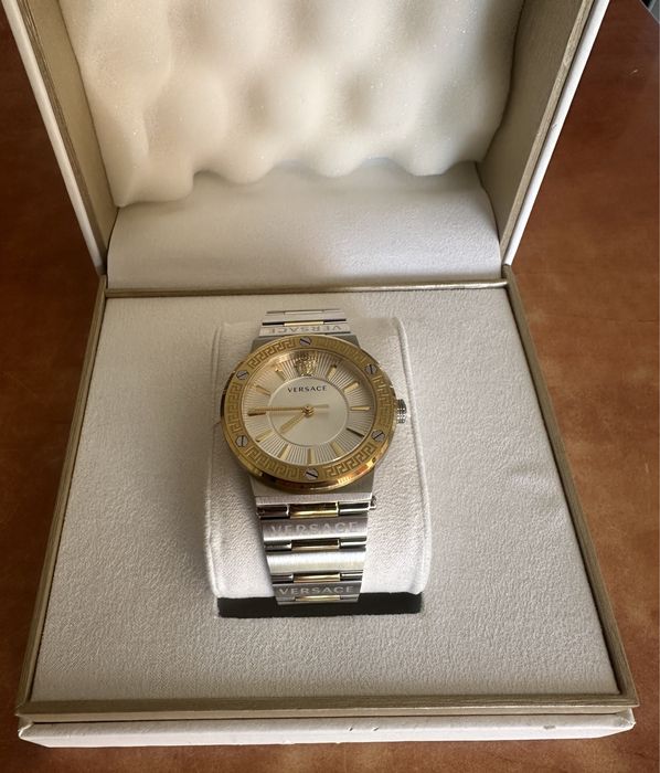 Ceas de mana Versace unisex