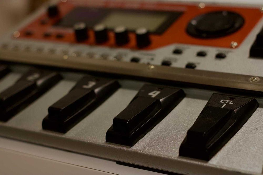 Продавам Педал за бас китара