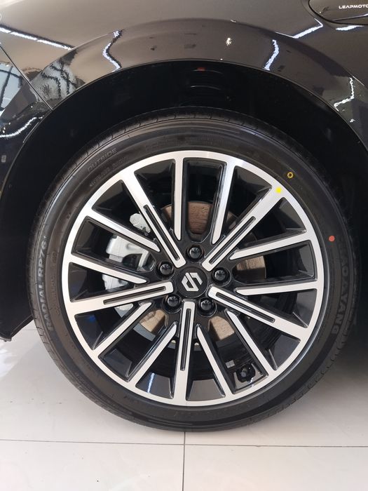 Leapmotrs B01 550 Km Rasmiy Diler 3 - yil yoki 120 000 Km Kafolat