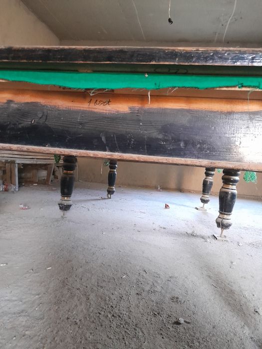 Blyard stoli sotiladi