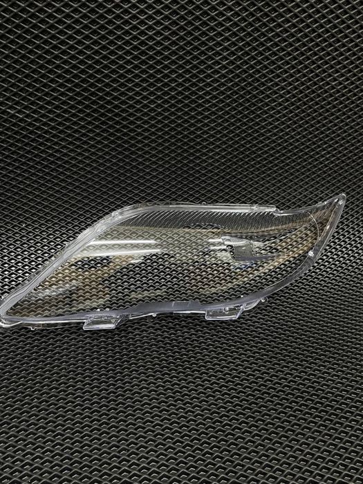Тойота Камри 45 Стекла фар