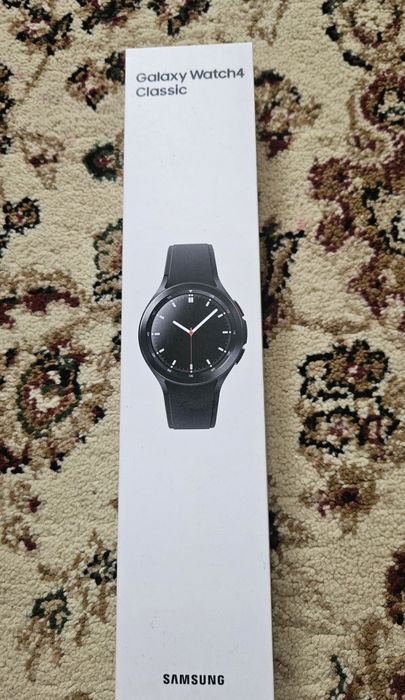 Продам смарт часы GalaxyWatch4 Classik новый оригинал