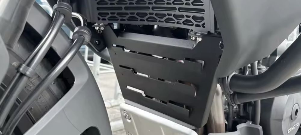 Accesorii CFMoto 800MT - CFMoto 800NK Toba, evacuare, parbriz