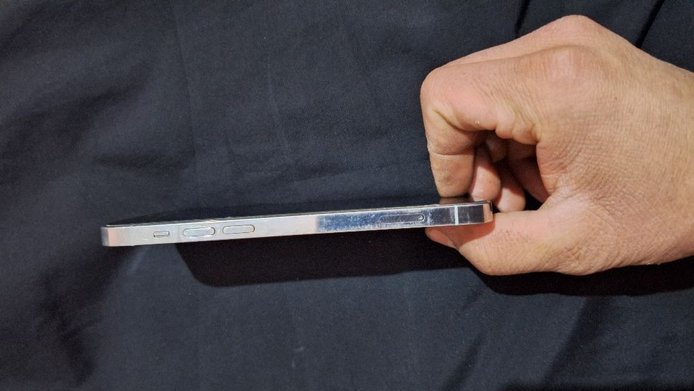 Iphone 12 pro holati yaxshi