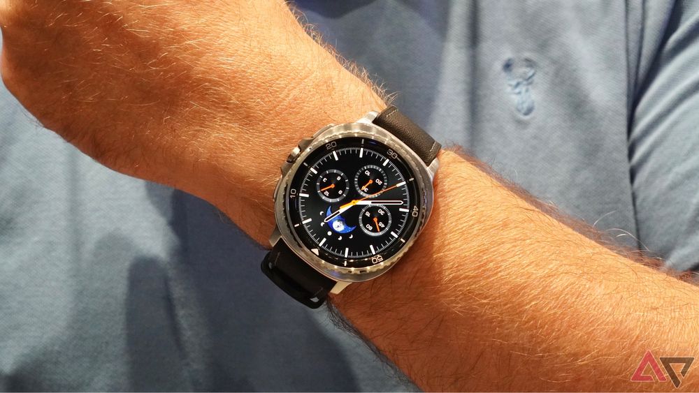 Galaxy watch 8 classik 100% orginal 1 yil garantiya