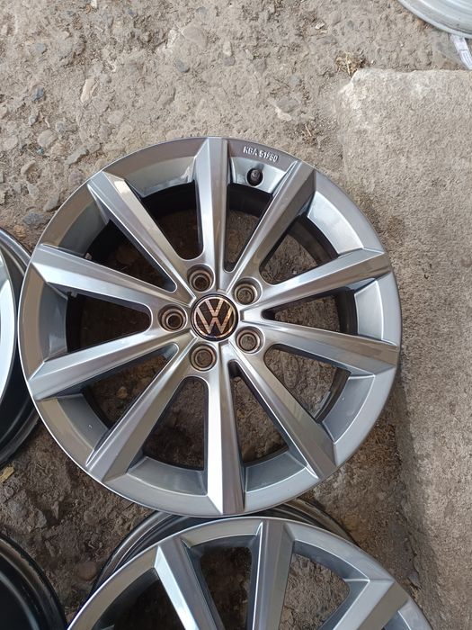Оригинални джанти за Vw T-Roc,T-Cross 5x100/16цола