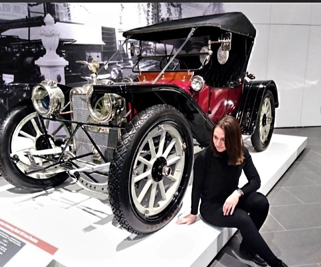 Мерседес бенц первый вариант 1901 года.