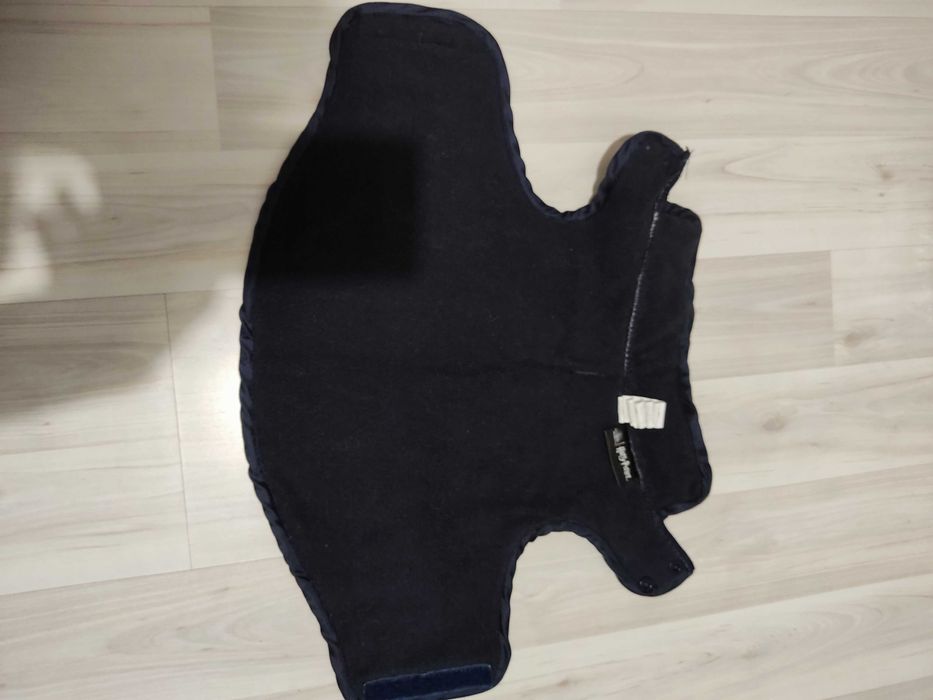 Hainuta cățel talie mica