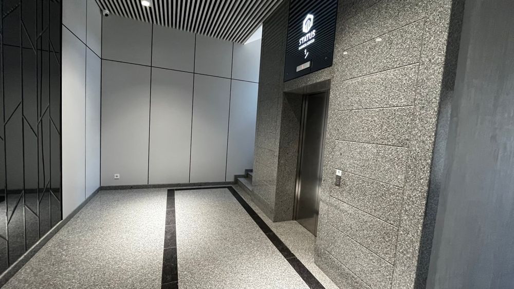 Аренда офиса 600 кв.м. в Status Business Center