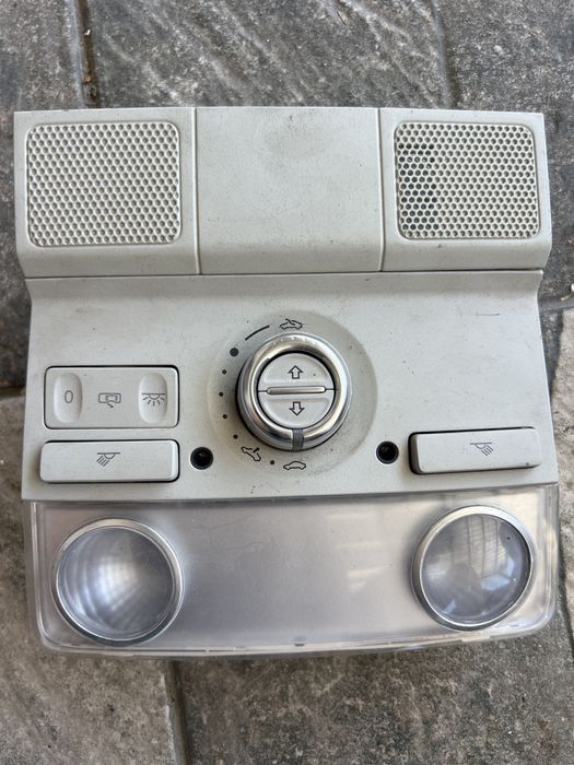 Плафон от Passat B6