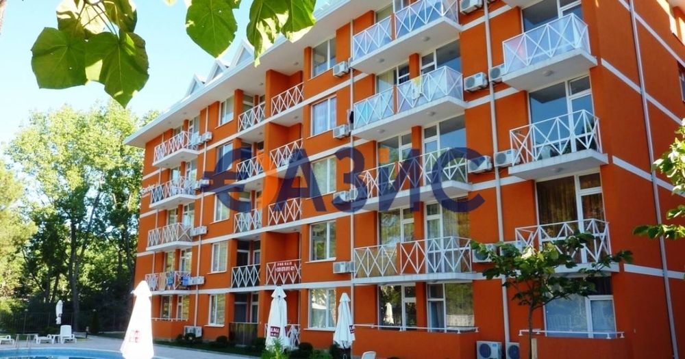 Продава се Едностаен апартамент в к.к. Слънчев бряг - 33 кв.м за 1349 €/кв.м - Снимка #13