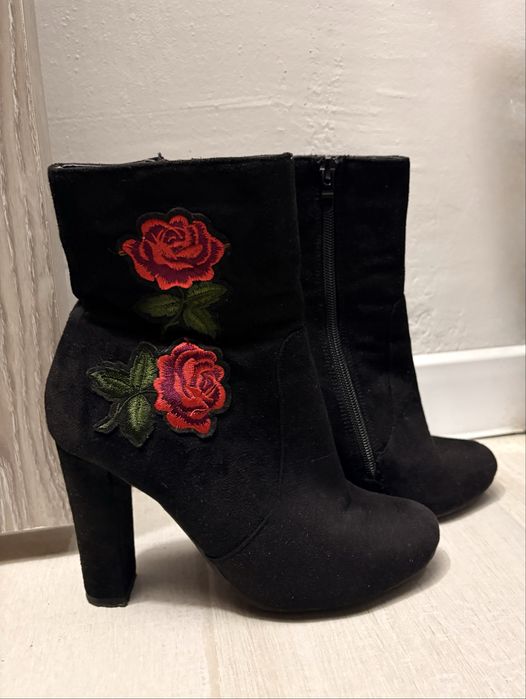 Botine cu toc marimea 37