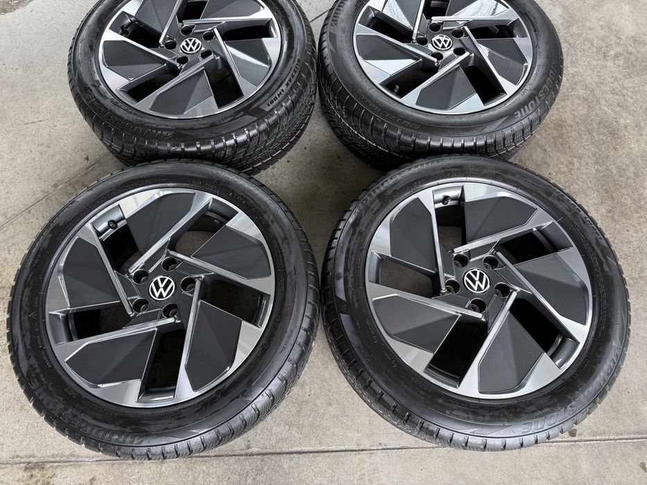 4бр. ЧИСТО НОВ КОМПЛЕКТ 18” Джанти “EAST DERRY” 5х112 + Зимни Гуми 215/55R/18 *BRIDGESTONE* за  -VW ID3/VW/CUPRA/SKODA/SEAT/VAG-