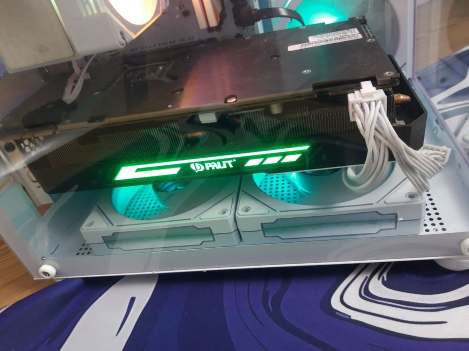 Обмен на айфон 14+ или 15 про