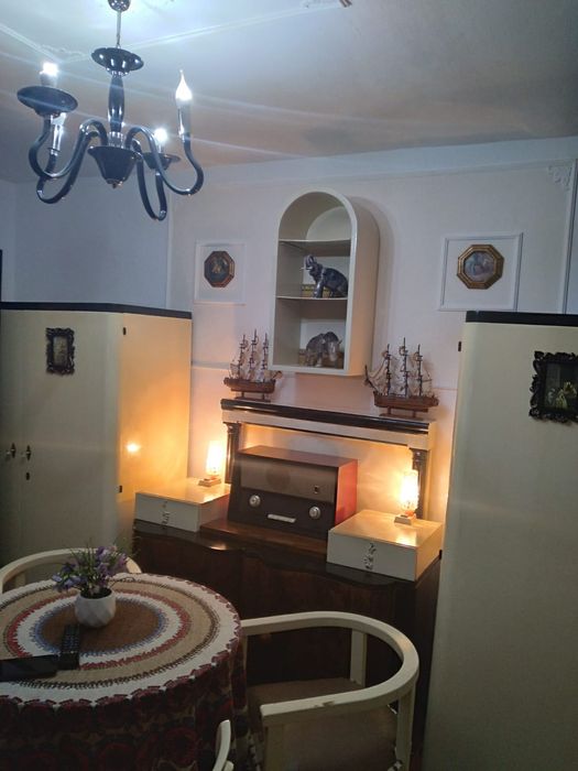 Garsoniera de închiriat luminisului