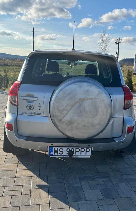 Toyota rav 4 III 4x4