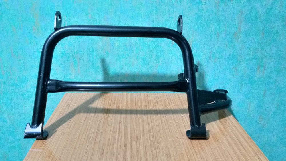 Продаётся ножка центральная для скутера