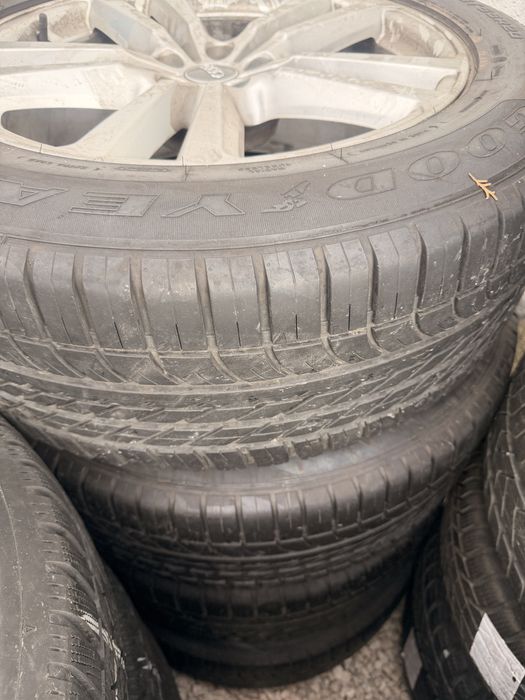 255/55/20 Good Yaer с джанти за ауди