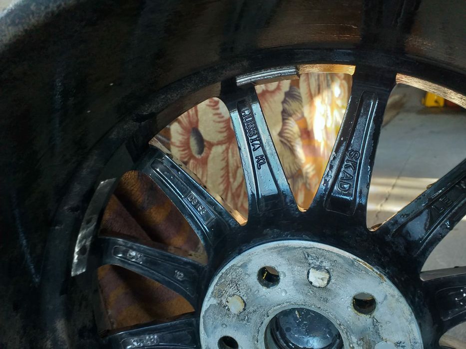 Продам диски на Skodа