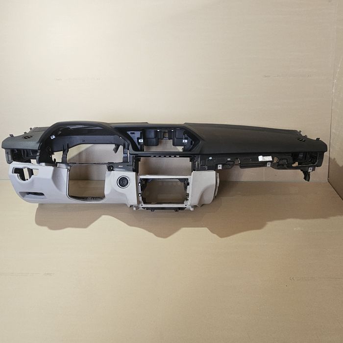 Мерцедес W212 Арматурно табло преди фейса