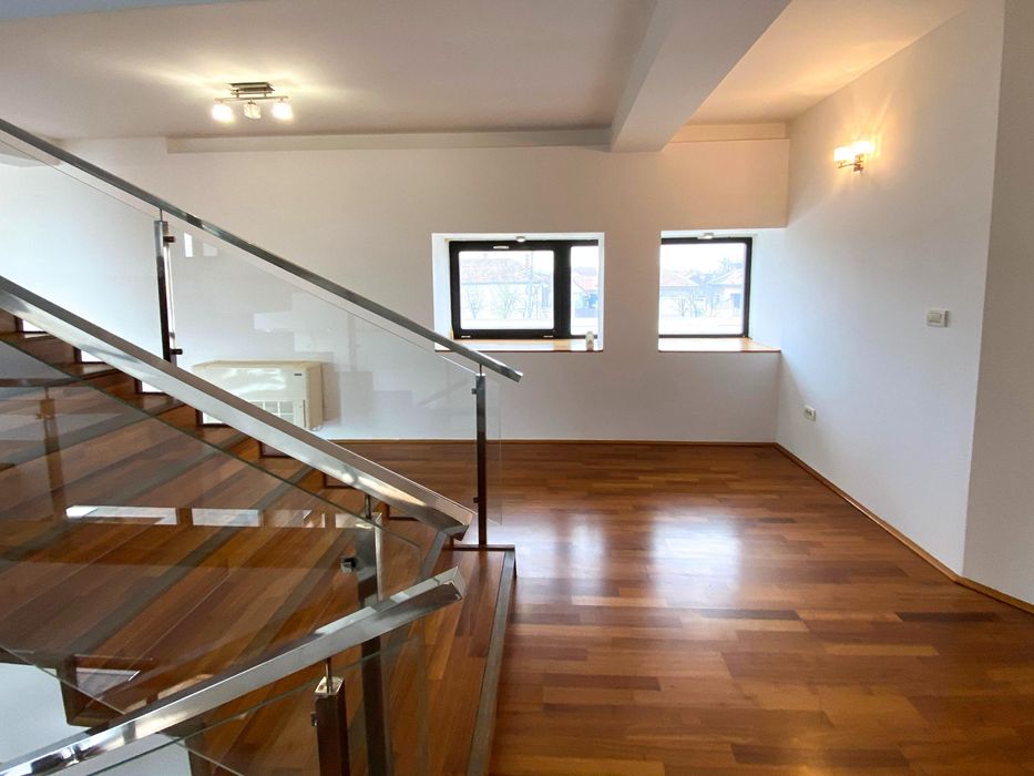 Clinica / Centru medical / Studio Pilates / SPA