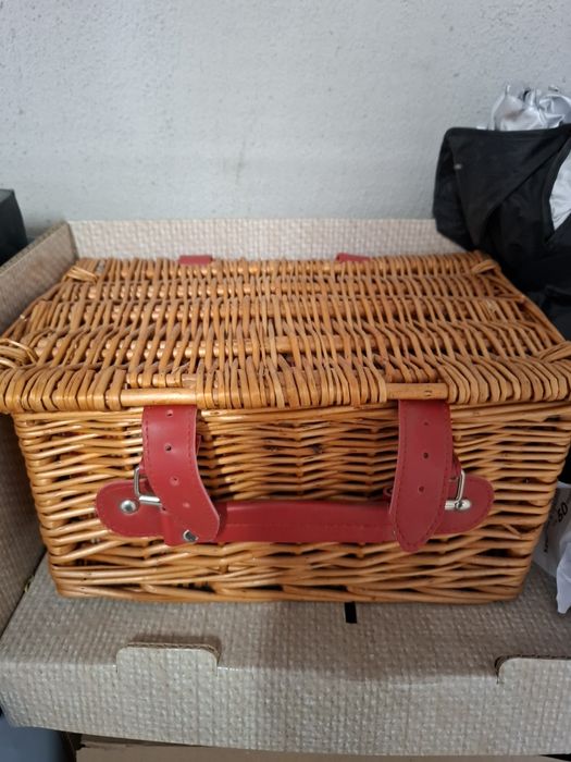 Кошница за пикник