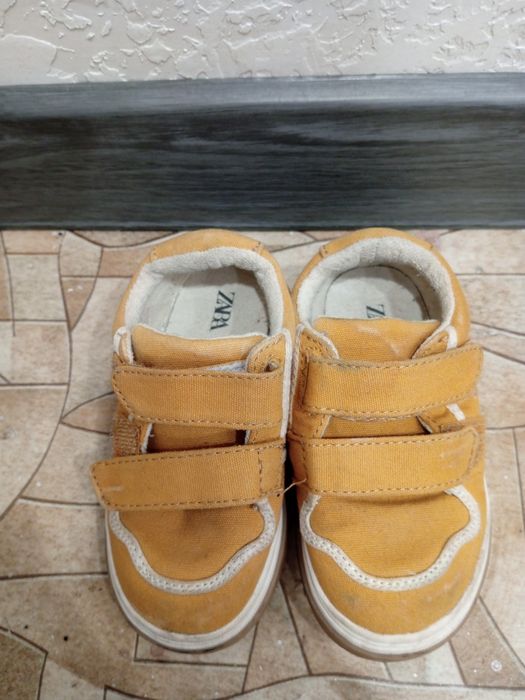 Детский обувь красивые