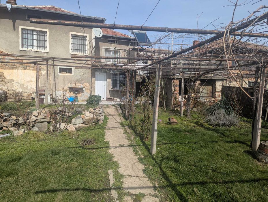 Продава се Къща в с. Славовица, Област Пазарджик - 50 кв.м за 429 €/кв.м - Снимка #8